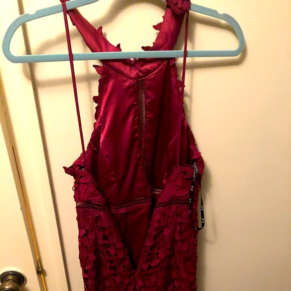 Bardot sheath maroon midi dress. Size 6 - Picture 1 of 2